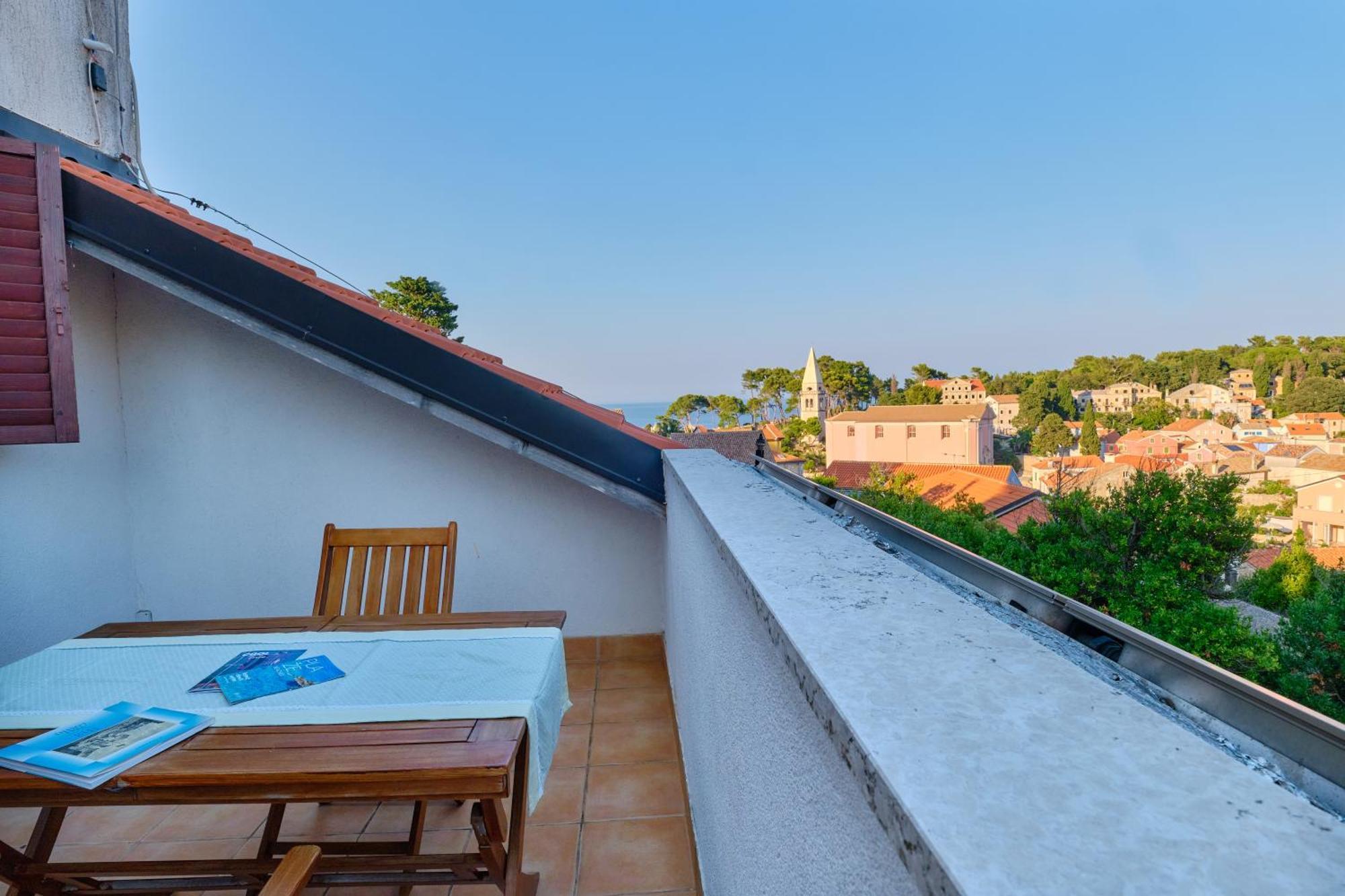Apartment Pepermint - Iqm Destination Quality Veli Lošinj Exterior foto